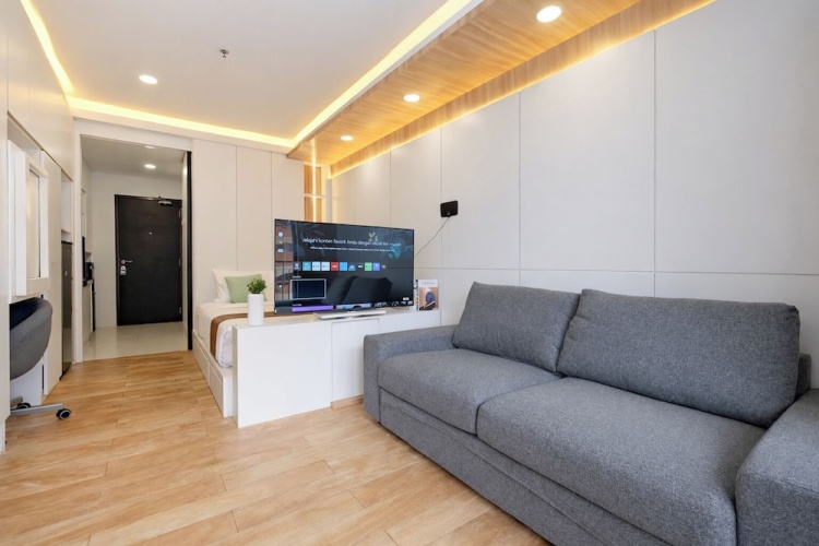 Standard Studio
