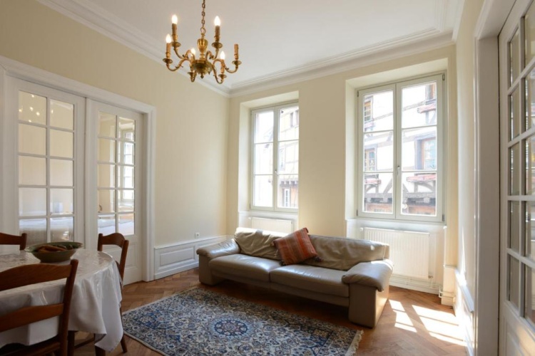 2 Bedrooms Apartment