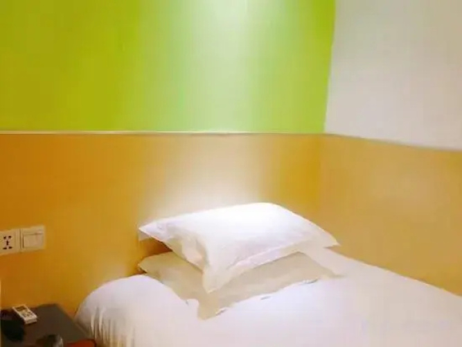 100 Inn (Kangqiao)