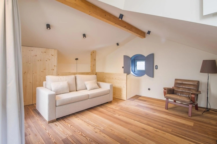 62 Design House