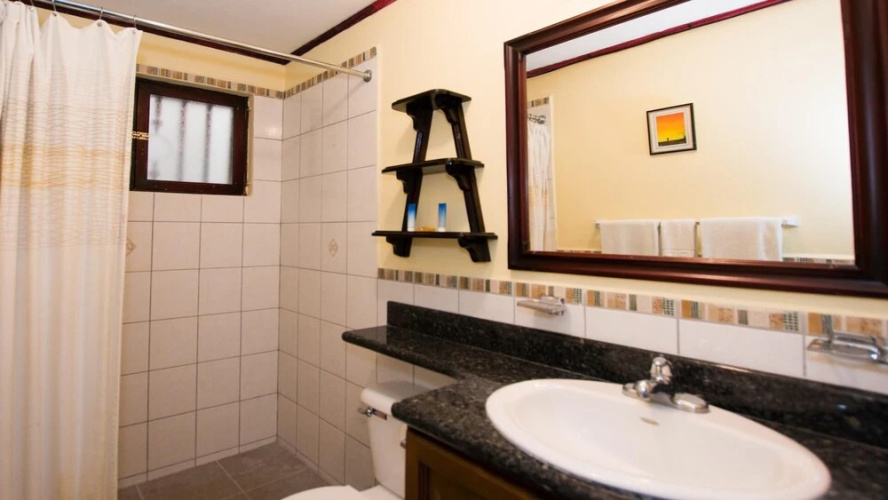 2-bedroom Beachfront Condo With Pool