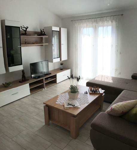 Family Apartment with courtyard view