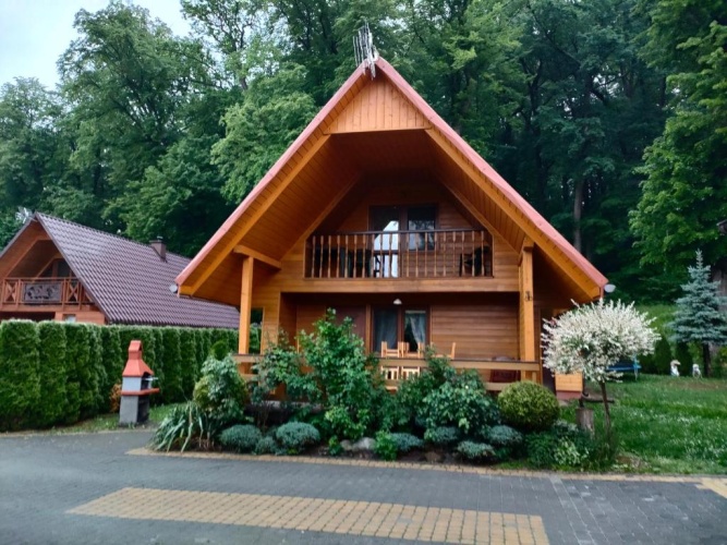 2 Bedrooms Chalet