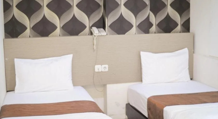 Hotel Sanrina