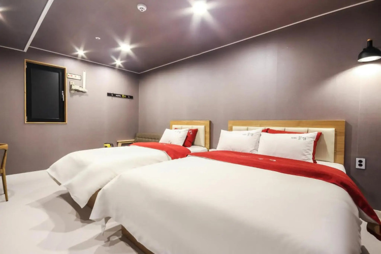 Hotel Ggulzam