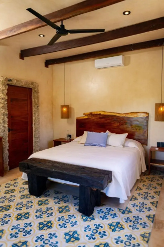 Mero Mero Hotel