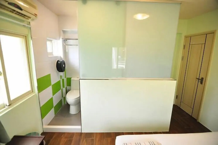 Mengqi Hostel