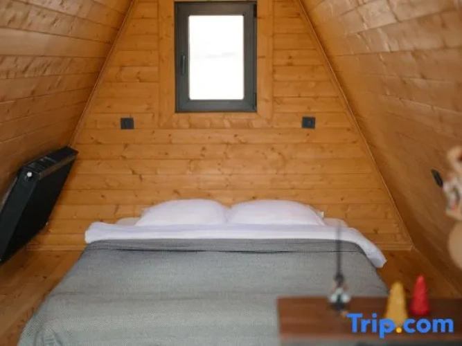 1 Bedroom Chalet