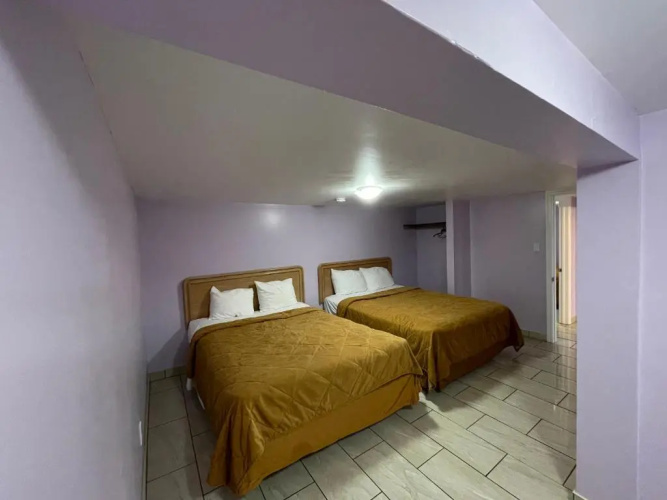 Niagara Holiday Apartment