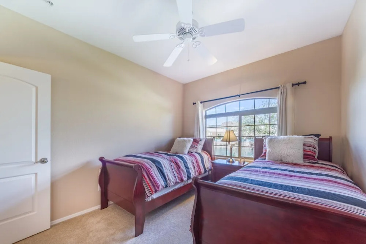 12th 205 - 2 Br Condo