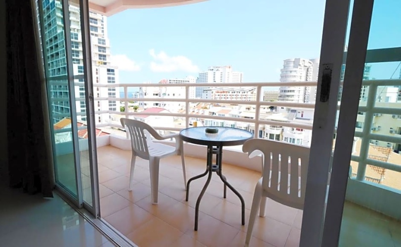 Deluxe Double room with city view