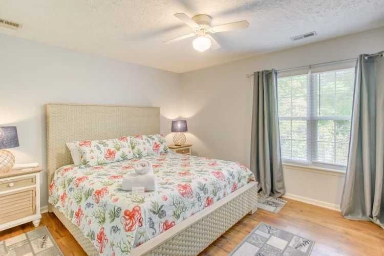 2 Bedrooms Cottage