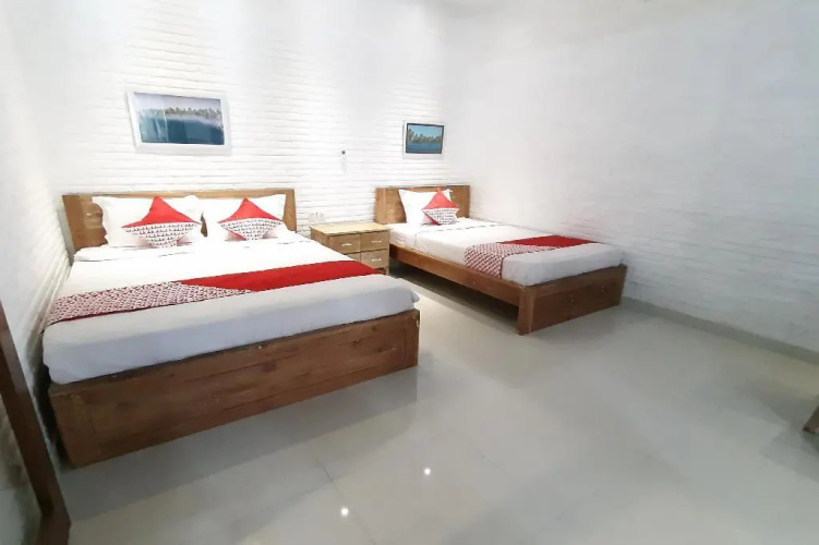 OYO 915 Villa Sari