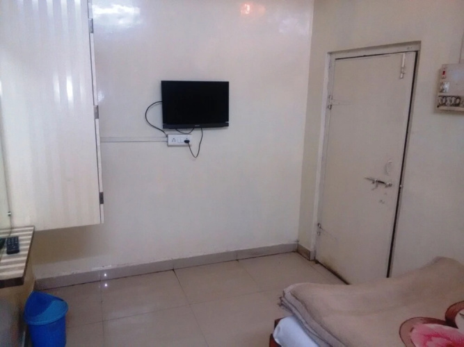 Hotel Aradhana Lodging