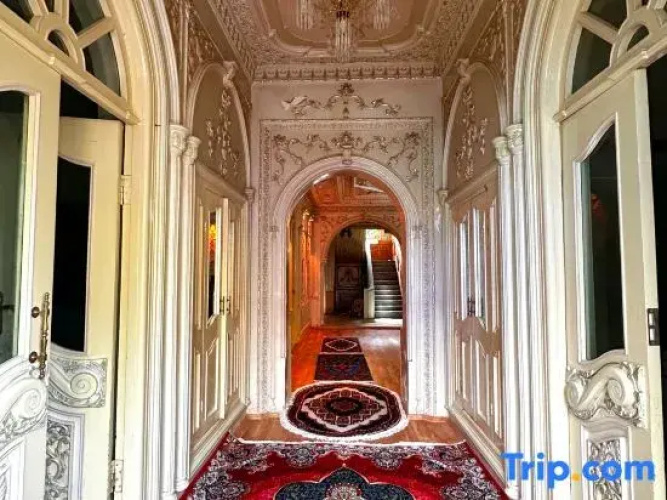 Kashgar Chestnut Homestay
