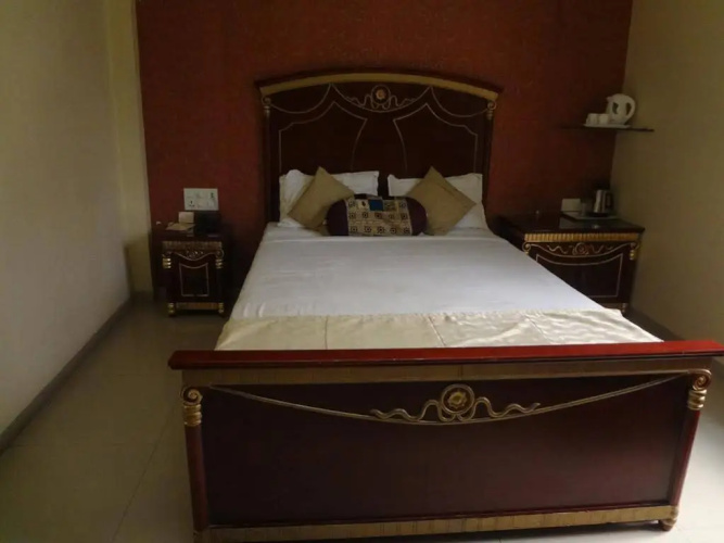Hotel P A Residency