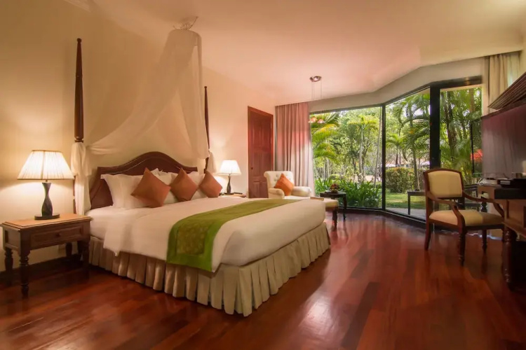 Angkor Palace Suite & Villa