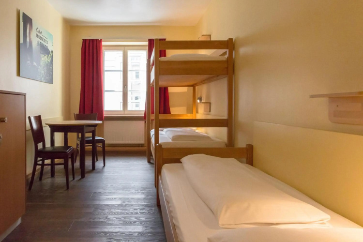 Euro Youth Hotel