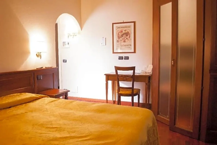 Standard Double room with view