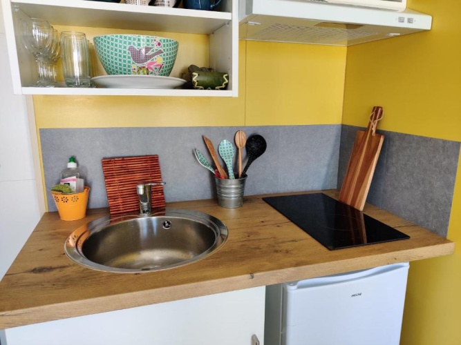 1 Bedroom Apartment