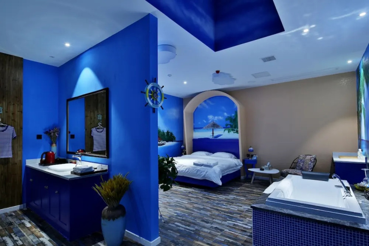 Yunxi Art Theme Hotel