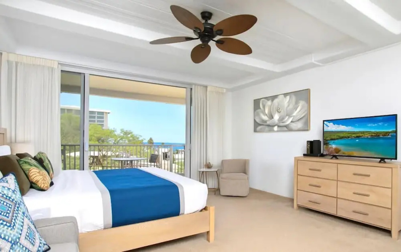 Whaler Resort by KBM