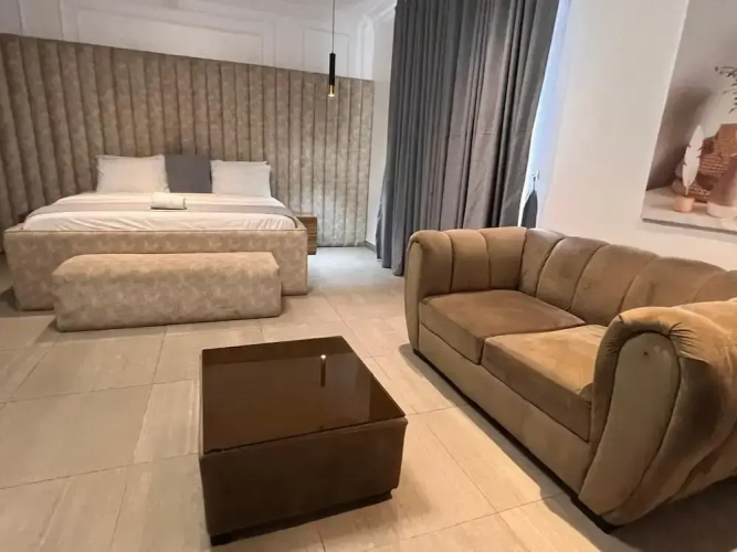 Ace Apartment
