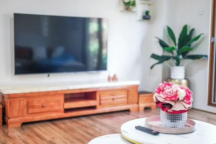 Stylish Luxe House at Point Cook