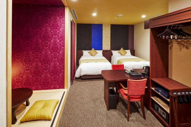 Book Hotel Jimbocho
