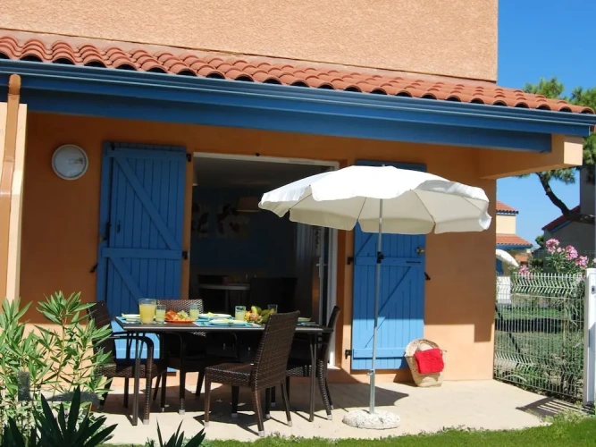 3 Bedrooms Deluxe Cottage