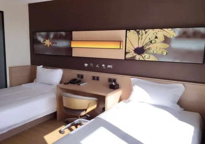 IU Hotel Xining Convention Certer