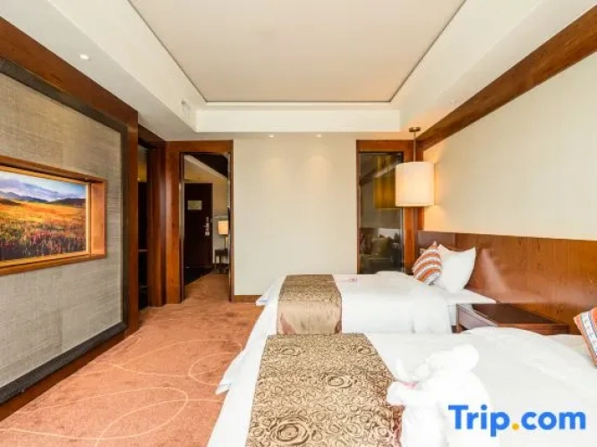 Deluxe Double Suite