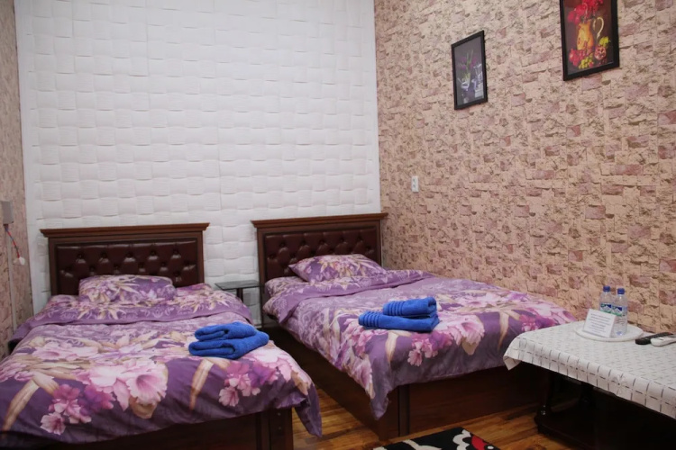 Chinara Guest House