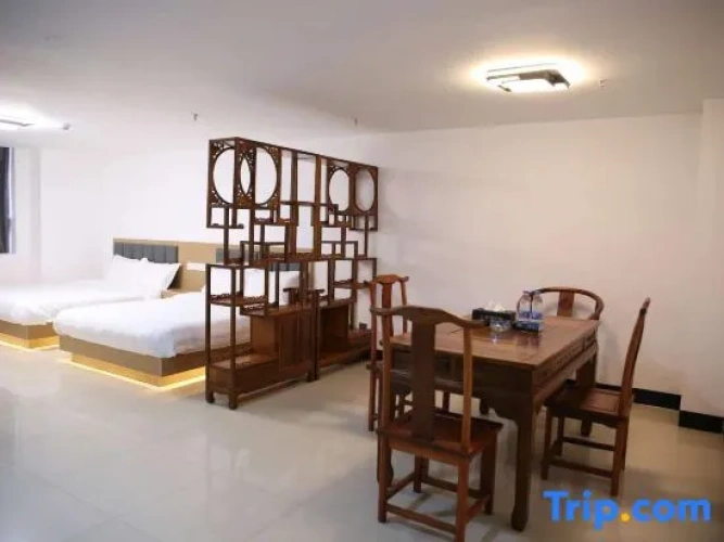 2 Bedrooms Suite