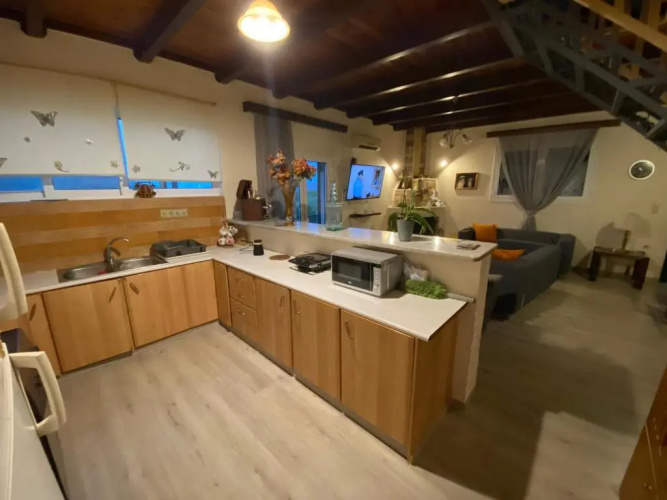Themis apartment
