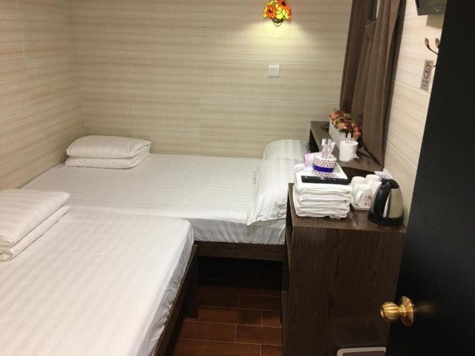 Standard Quadruple room