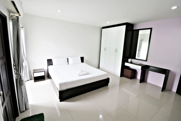 Standard Family room