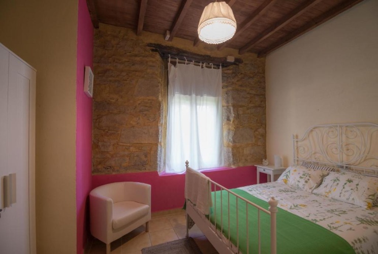 3 Bedrooms Cottage