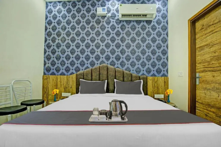 Collection O 92510 Rd Hotel