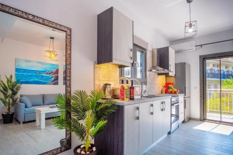 2 Bedrooms Apartment