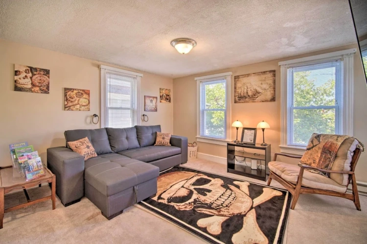 1 Bedroom Apartment