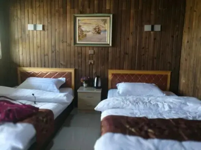 Kanas Moon Bay No.1 Mountain Villa