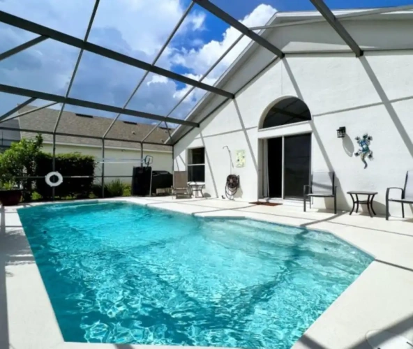 3 Bedrooms Villa