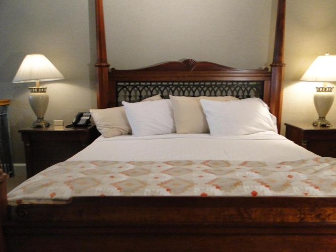 Deluxe Double Suite
