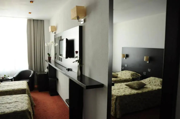 Hotel EMD