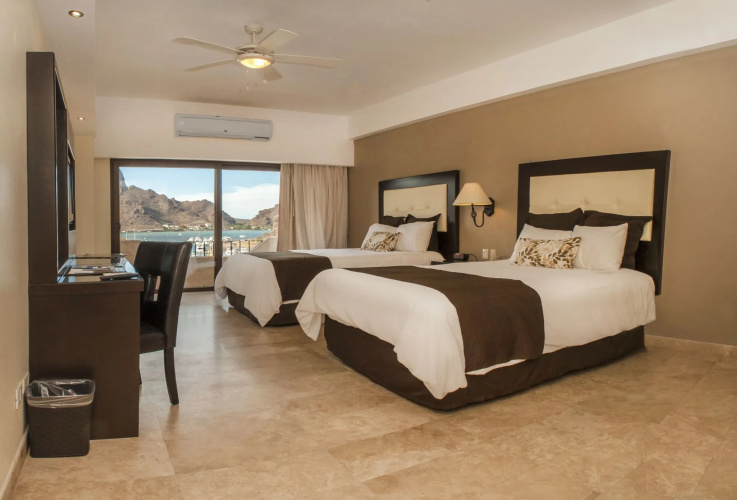 Marinaterra Hotel & Spa
