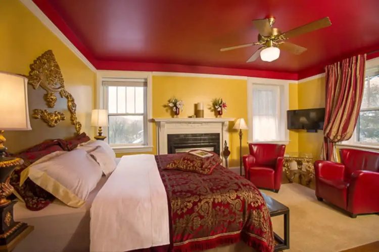 Sweet Biscuit Inn