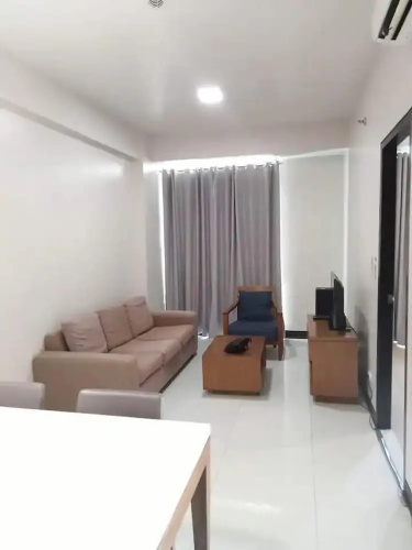 Family room 2 bedrooms
