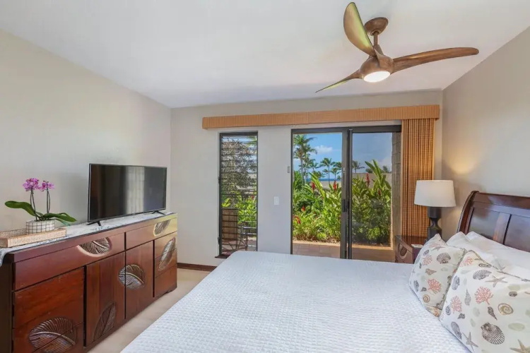 Nihi Kai 806 2 Bedroom Condo by RedAwning