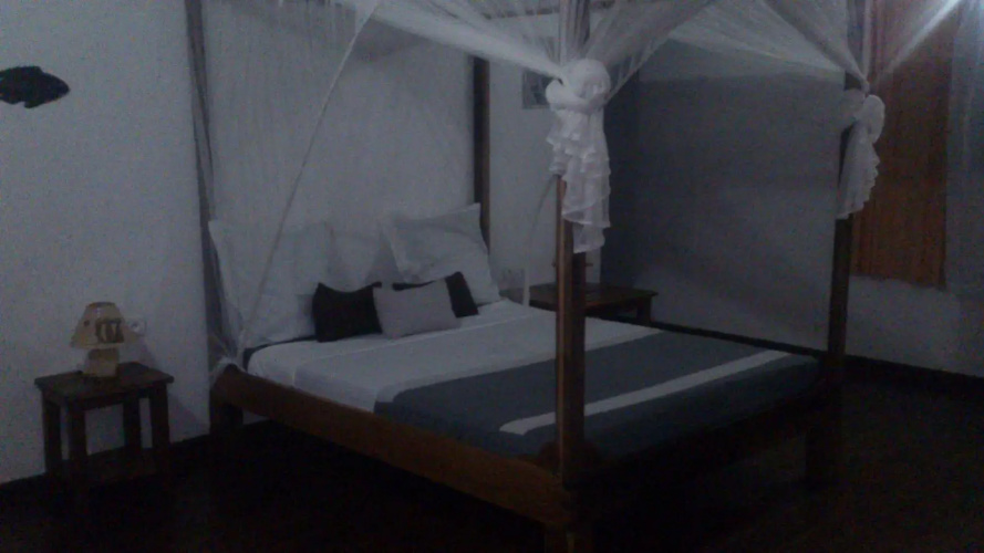 Ocean Beach Hotel
